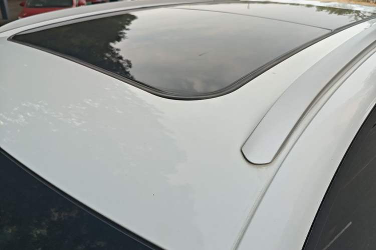 Used SAIC MAXUS EUNIQ 6 2021 LITE+ Smart Edition Roof