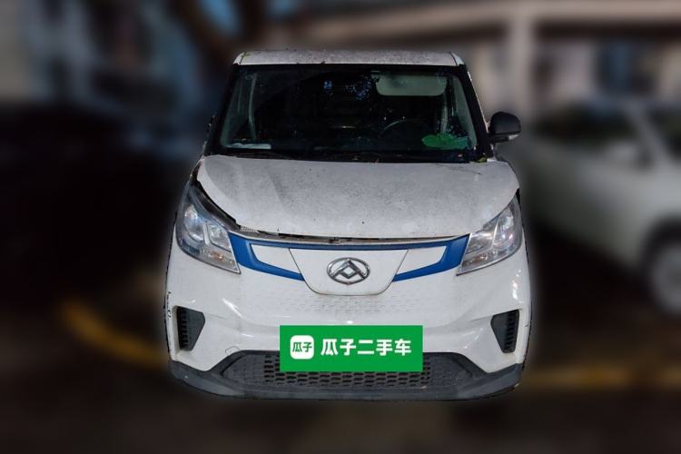 Used SAIC MAXUS EV30 2019 City Logistics Vehicle - Express Version Short Wheelbase Mengguli 35 kWh Front