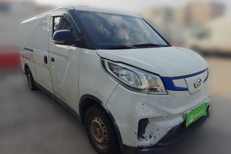 Used SAIC MAXUS EV30 2019 City Logistics Vehicle Fast Delivery Version Long Wheelbase Mengguli 35 kWh Front Right 45 Deg