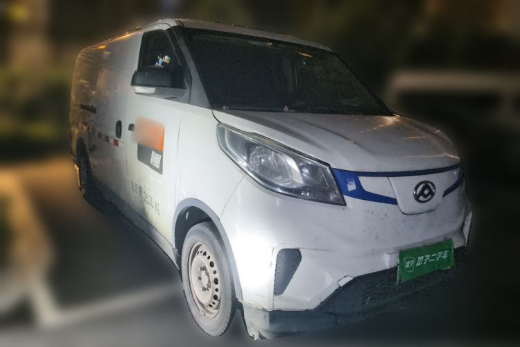Used SAIC MAXUS EV30 2019 City Logistics Vehicle Fast Delivery Version Long Wheelbase Mengguli 35 kWh Front Right 45 Deg