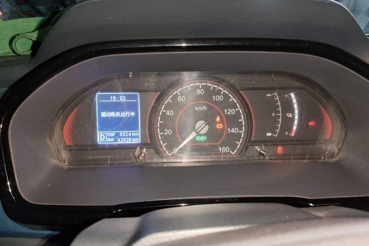 Used SAIC MAXUS EV30 2019 City Logistics Vehicle - Express Version Short Wheelbase Mengguli 35 kWh Instrument Cluster
