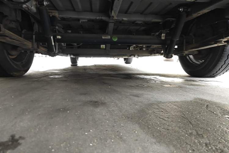 Used SAIC MAXUS EV30 2021 Pure Electric Smart Logistics Expert with Long Wheelbase—CATL Chassis Rear
