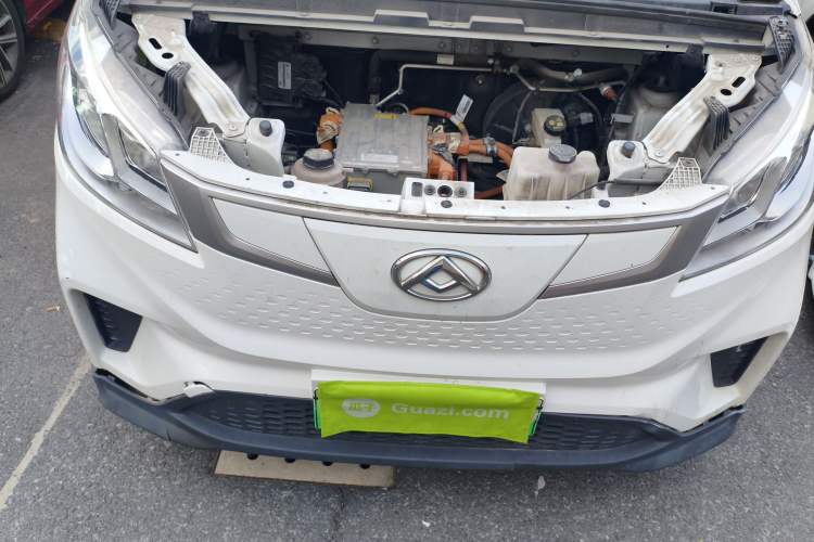 Used SAIC MAXUS EV30 2021 Pure Electric Smart Logistics Expert with Long Wheelbase—CATL Engine Bay