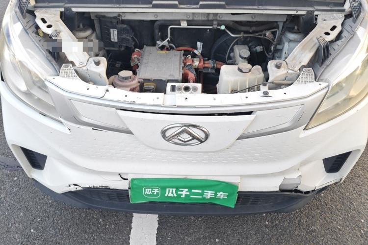 Used SAIC MAXUS EV30 2021 Pure Electric Smart Logistics Expert with Long Wheelbase—CATL Engine Bay