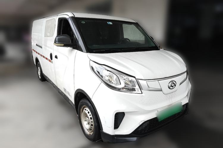 Used SAIC MAXUS EV30 2021 Pure Electric Smart Logistics Expert with Long Wheelbase—CATL Front Right 45 Deg