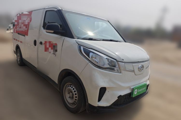 Used SAIC MAXUS EV30 2021 Pure Electric Smart Logistics Expert with Long Wheelbase—CATL Front Right 45 Deg