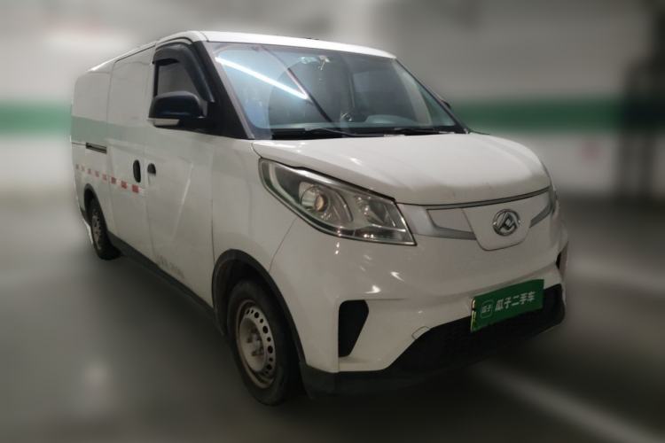 Used SAIC MAXUS EV30 2021 Pure Electric Smart Logistics Expert with Long Wheelbase—CATL Front Right 45 Deg
