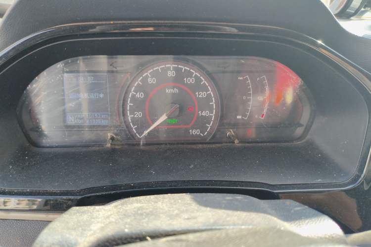 Used SAIC MAXUS EV30 2021 Pure Electric Smart Logistics Expert with Long Wheelbase—CATL Instrument Cluster