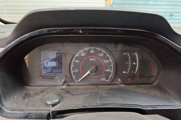 Used SAIC MAXUS EV30 2021 Pure Electric Smart Logistics Expert with Long Wheelbase—CATL Instrument Cluster