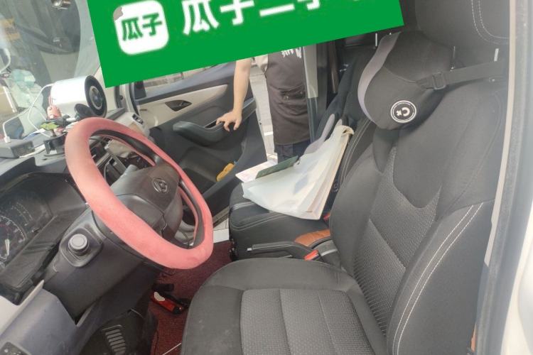 Used SAIC MAXUS EV30 2021 Pure Electric Smart Logistics Expert with Long Wheelbase—CATL Left Front Seat