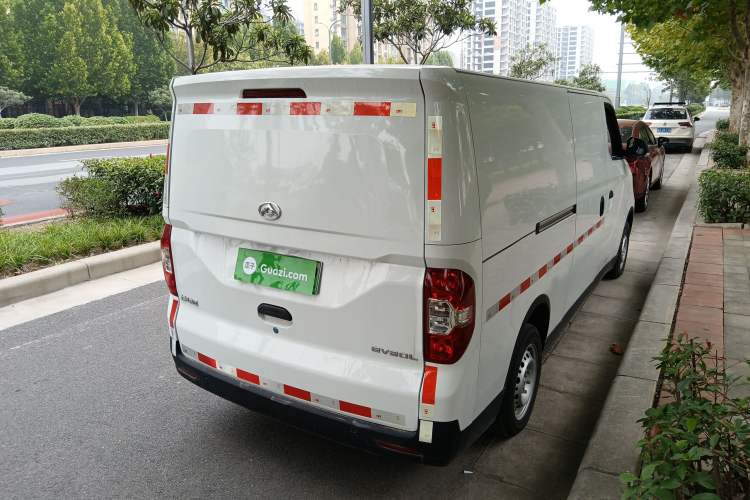 Used SAIC MAXUS EV30 2021 Pure Electric Smart Logistics Expert with Long Wheelbase—CATL Rear Right 45 Deg