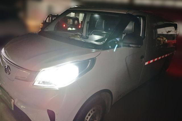 Used SAIC MAXUS EV30 2022 Pure-Electric Smart Logistics Expert with Long Wheelbase Guoxuan