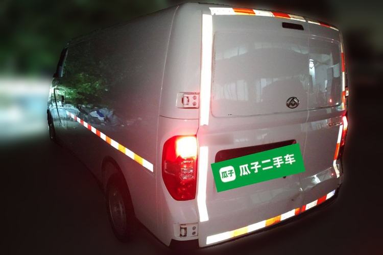 Used SAIC MAXUS EV30 2022 Pure-Electric Smart Logistics Expert with Long Wheelbase Guoxuan Exterior 3