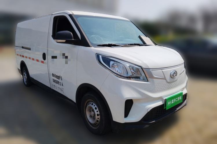 Used SAIC MAXUS EV30 2022 Pure-Electric Smart Logistics Expert with Long Wheelbase Guoxuan Front Right 45 Deg