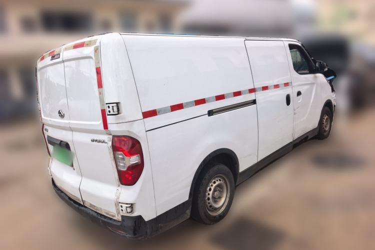 Used SAIC MAXUS EV30 2022 Pure-Electric Smart Logistics Expert with Long Wheelbase Guoxuan Rear Right 45 Deg