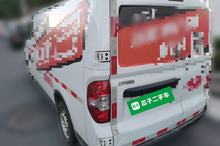 Used SAIC MAXUS EV30 2023 Pure-Electric Smart Logistics Expert with Long Wheelbase—Equipped with CATL Power Battery Exterior 3