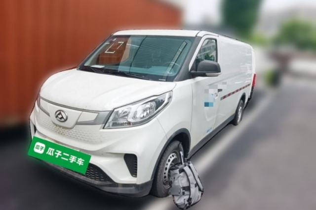 Used SAIC MAXUS EV30 2023 Pure-Electric Smart Logistics Expert with Long Wheelbase—Equipped with CATL Power Battery
