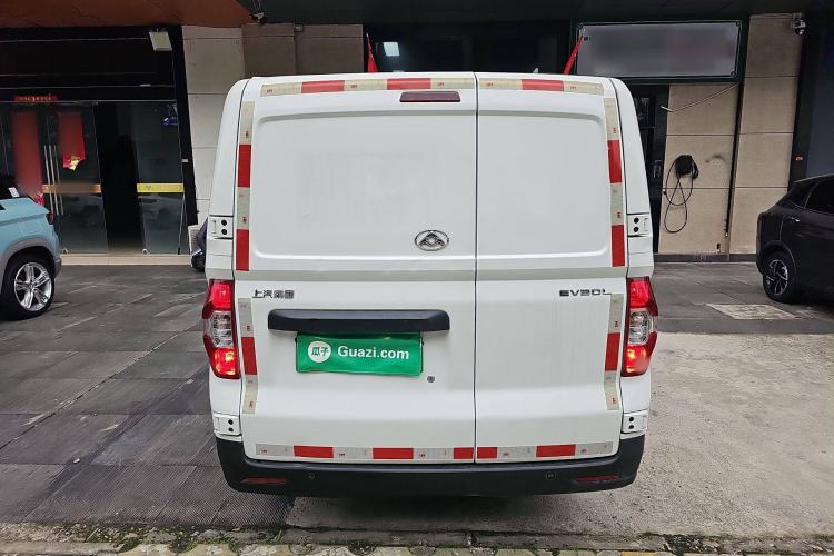 Used SAIC MAXUS EV30 2023 Pure-Electric Smart Logistics Expert with Long Wheelbase Guoxuan Rear