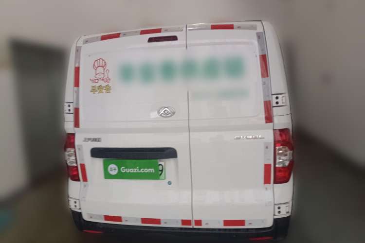Used SAIC MAXUS EV30 2023 Pure-Electric Smart Logistics Expert with Long Wheelbase Guoxuan Rear
