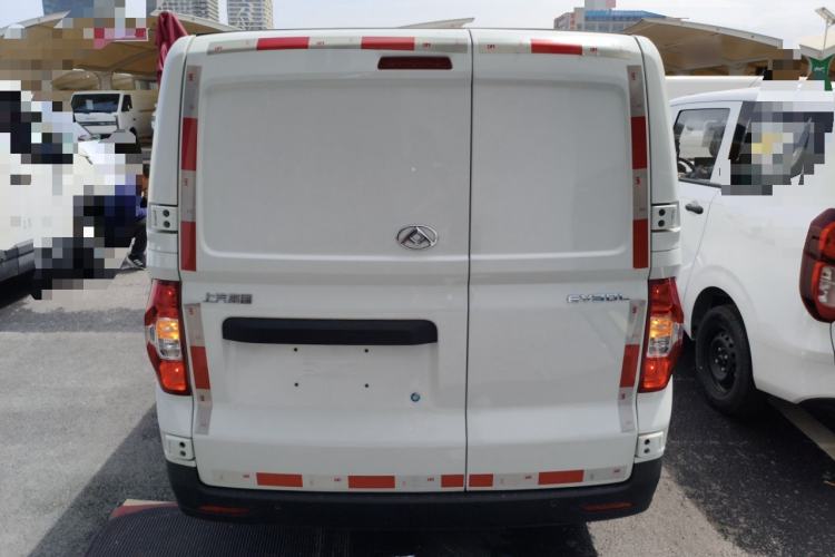 Used SAIC MAXUS EV30 2023 Pure-Electric Smart Logistics Expert with Long Wheelbase Guoxuan Rear