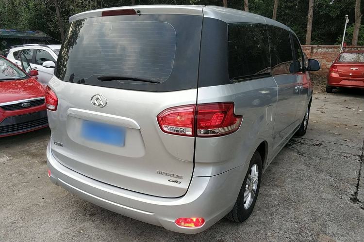 Used SAIC MAXUS G10 2016 2.0T Automatic Elite Edition Exterior 5