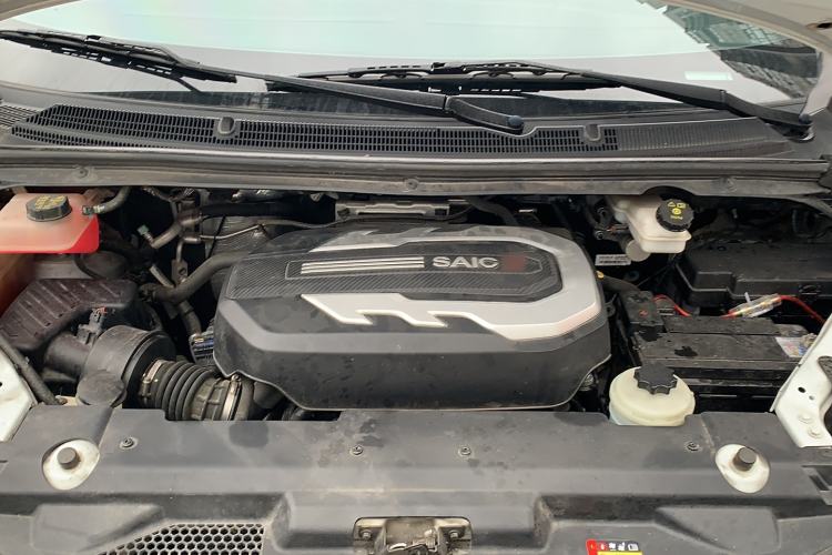 Used SAIC MAXUS G10 2023 2.0T Manual Multi-Function Version Diesel 7/8/9 Seats Engine Bay