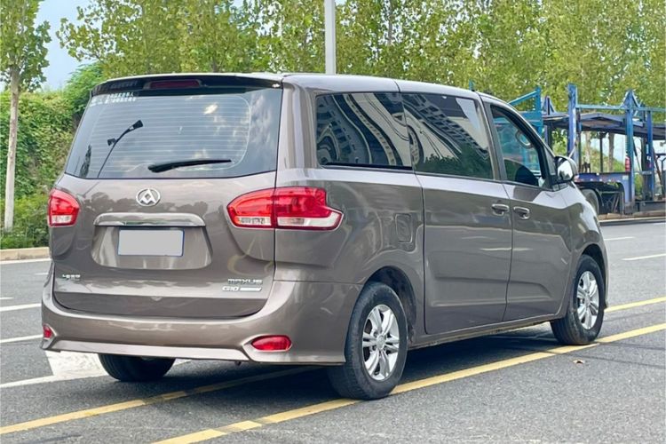 Used SAIC MAXUS G10 2018 PLUS 2.4L Manual Elite Edition Exterior 5