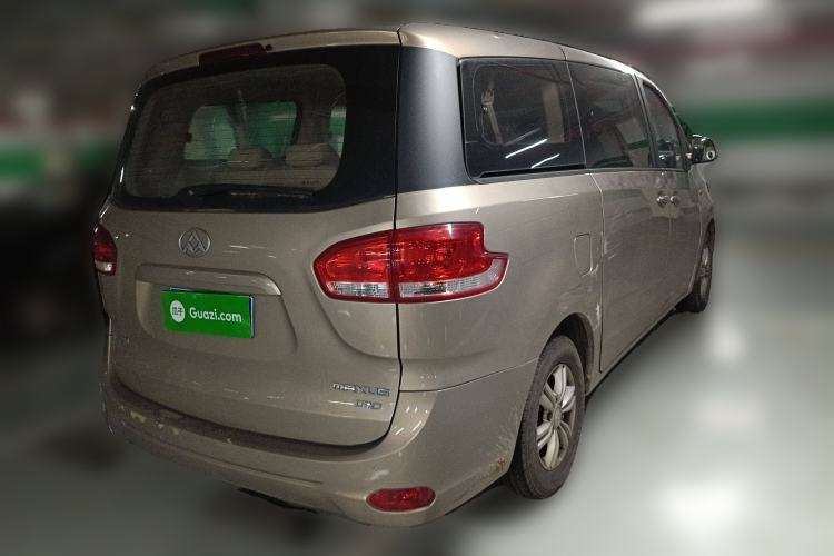 Used SAIC MAXUS G10 2014 2.0T Automatic Elite Edition Exterior 5