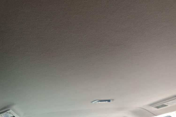 Used SAIC MAXUS G10 2018 PLUS 2.4L Manual Elite Edition Headliner