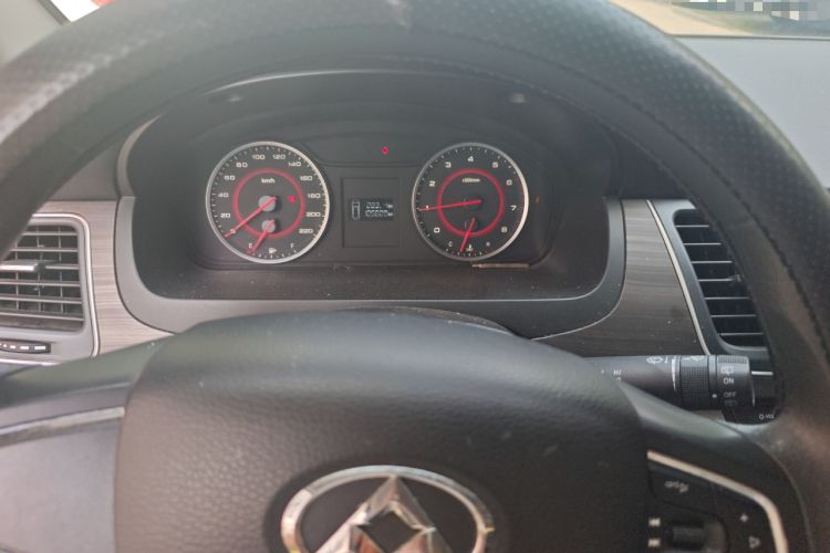 Used SAIC MAXUS G10 2018 PLUS 2.4L Manual Elite Edition Instrument Cluster