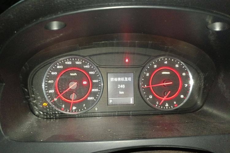 Used SAIC MAXUS G10 2014 2.0T Automatic Elite Edition Instrument Cluster