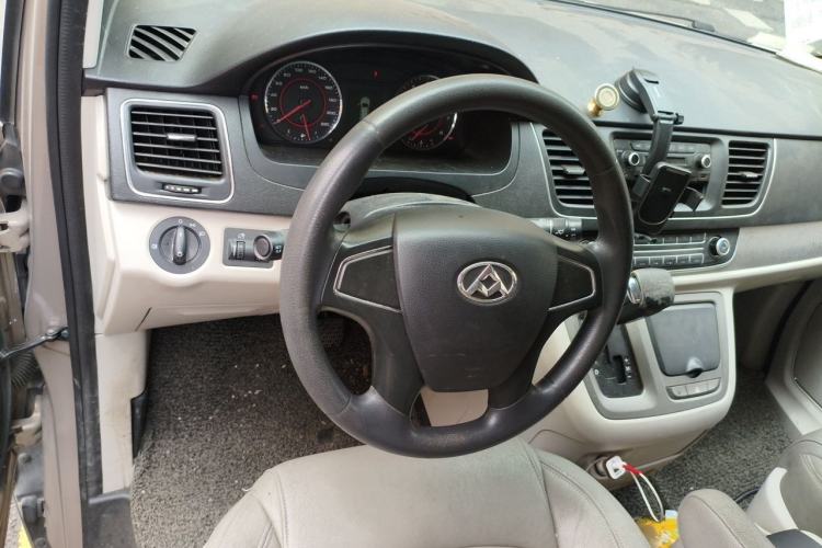 Used SAIC MAXUS G10 2014 2.0T Automatic Elite Edition Steering Wheel