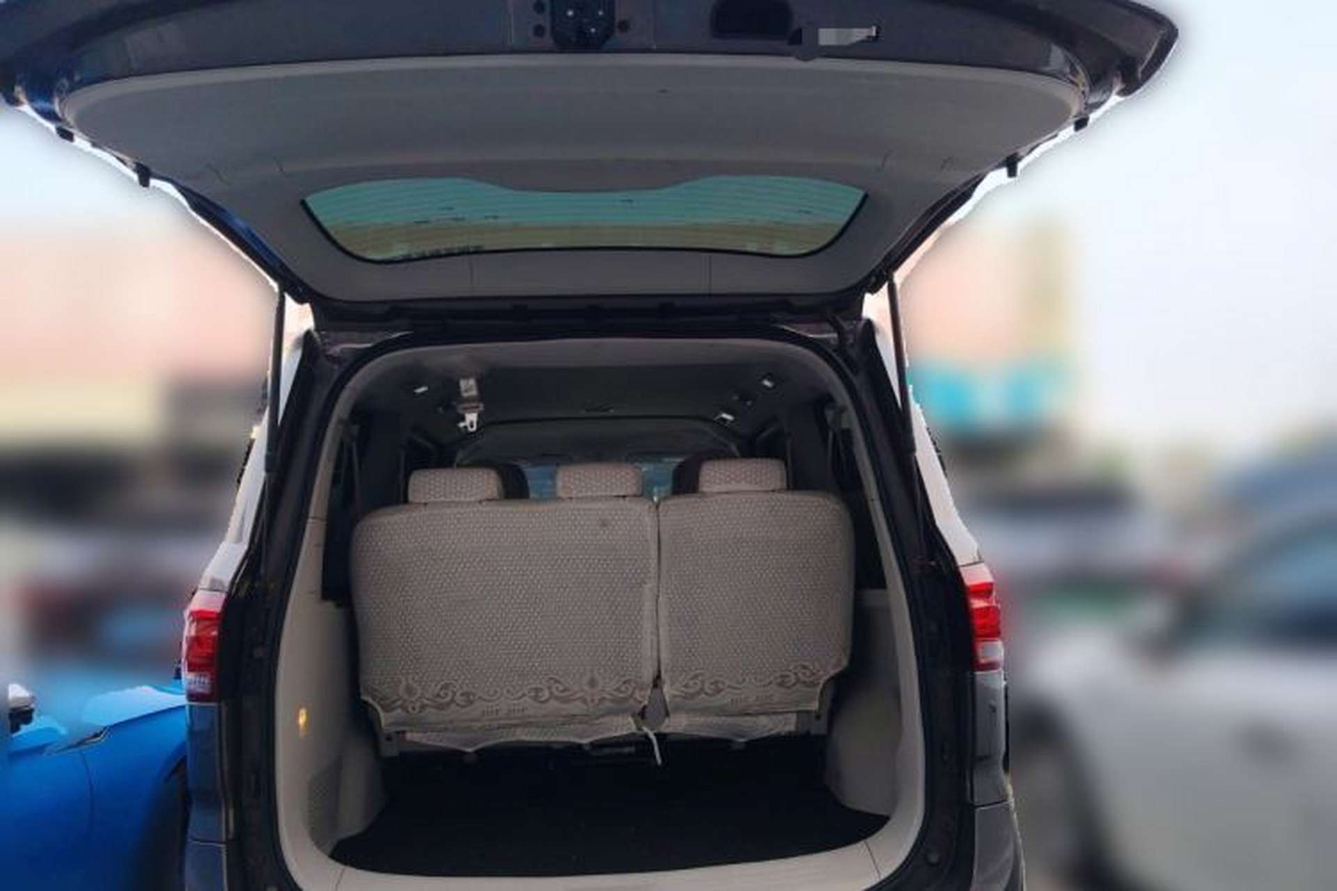 Used SAIC MAXUS G10 2014 2.0T Automatic Luxury Edition Trunk