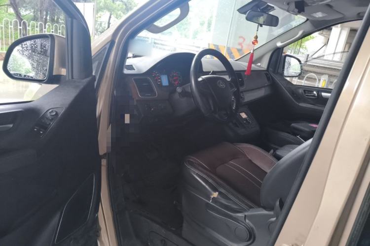 Used SAIC MAXUS G10 2014 2.0T Automatic Luxury Executive Edition Driver Seat