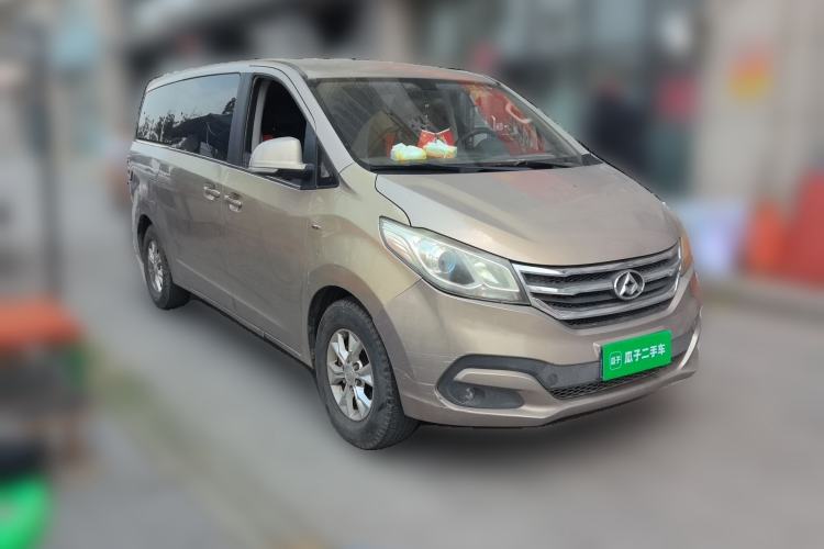 Used SAIC MAXUS G10 2014 2.0T Manual Elite Edition Front Right 45 Deg