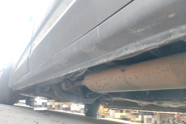 Used SAIC MAXUS G10 2014 2.0T Automatic Executive Edition Chassis Rear Left
