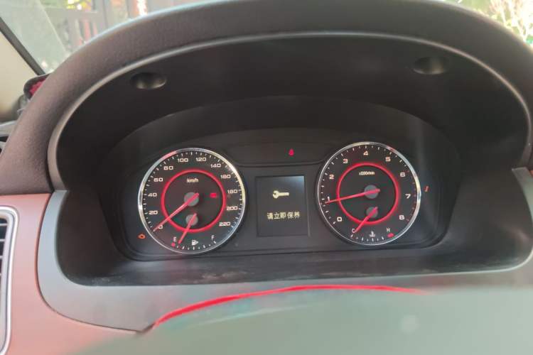 Used SAIC MAXUS G10 2014 2.0T Automatic Executive Edition Instrument Cluster