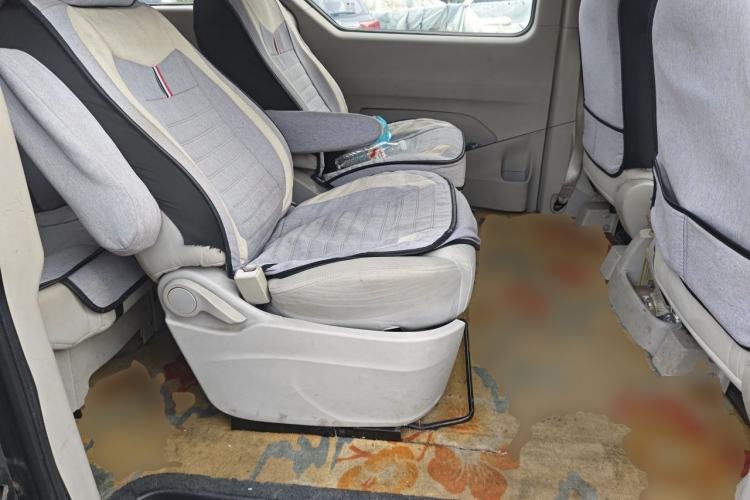 Used SAIC MAXUS G10 2014 2.0T Manual Elite Edition Left Rear Seat