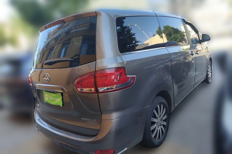 Used SAIC MAXUS G10 2014 2.0T Automatic Executive Edition Rear Right 45 Deg