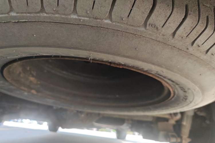 Used SAIC MAXUS G10 2014 2.0T Automatic Elite Edition Chassis Rear