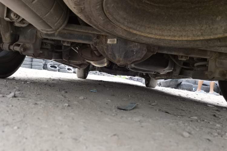 Used SAIC MAXUS G10 2014 2.0T Automatic Elite Edition Chassis Rear