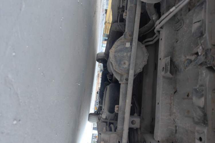 Used SAIC MAXUS G10 2014 2.0T Automatic Elite Edition Chassis Rear