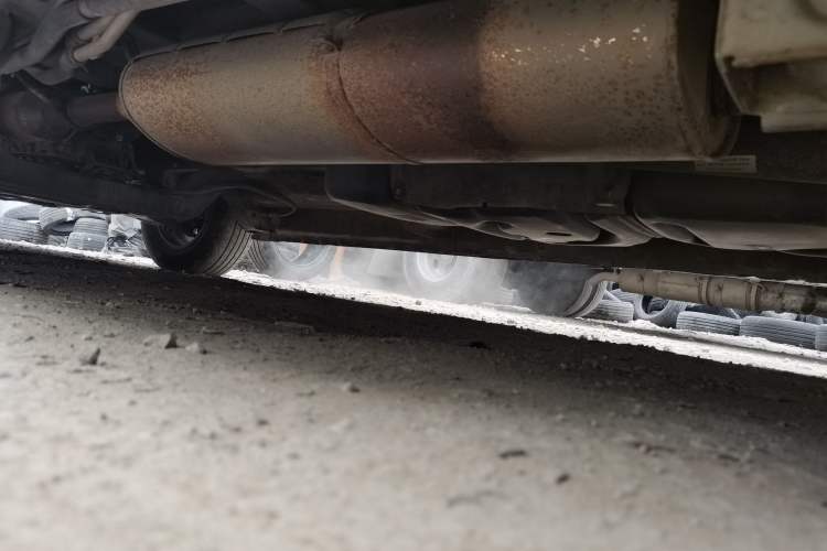 Used SAIC MAXUS G10 2014 2.0T Automatic Elite Edition Chassis Rear Left