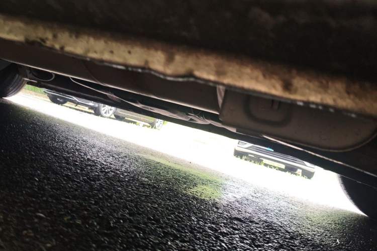 Used SAIC MAXUS G10 2014 2.0T Automatic Elite Edition Chassis Rear Left