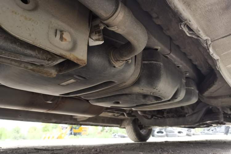 Used SAIC MAXUS G10 2014 2.0T Automatic Elite Edition Chassis Rear Right