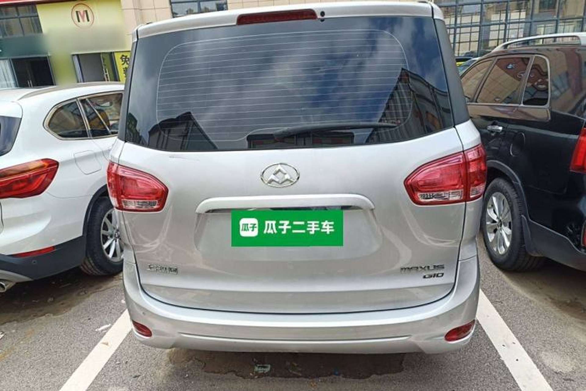 Used SAIC MAXUS G10 2014 2.0T Automatic Elite Edition Exterior 3