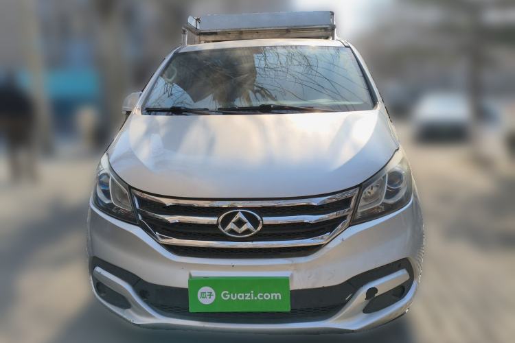 Used SAIC MAXUS G10 2014 2.0T Automatic Elite Edition Front