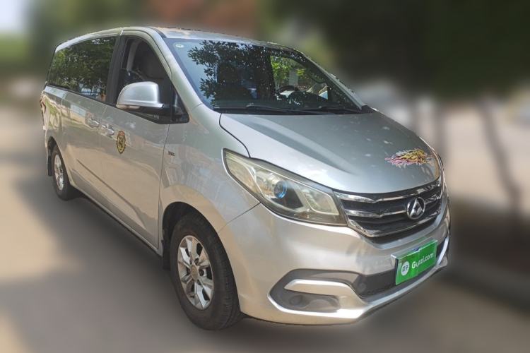 Used SAIC MAXUS G10 2014 2.0T Automatic Elite Edition Front Right 45 Deg