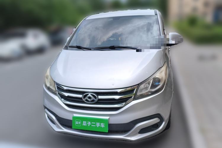 Used SAIC MAXUS G10 2014 2.0T Automatic Elite Edition Front