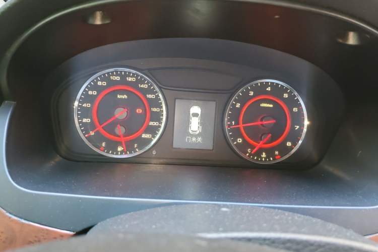 Used SAIC MAXUS G10  Instrument Cluster